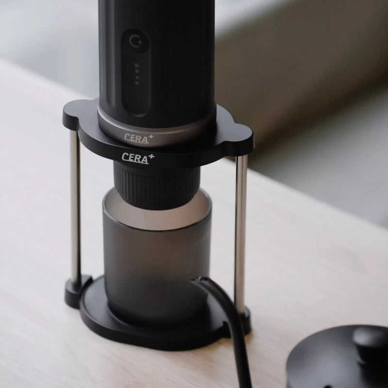 Standur fyrir CeraPlus ferðakaffivélar CeraPlus