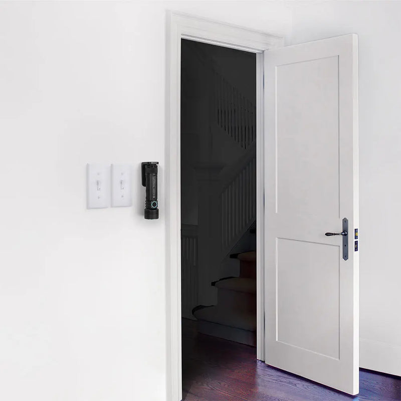 Seeker 2 Pro 3.200 lm vasaljós Olight